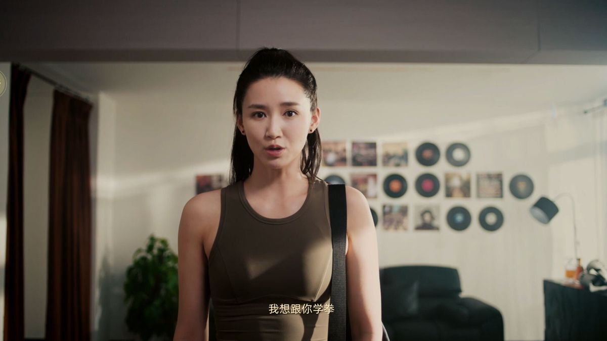 我打不过漂亮的她们 V20250928 免登录 悬疑 都市